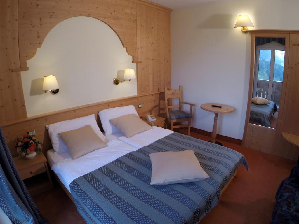 Hotel Olympia Molveno Luaran gambar