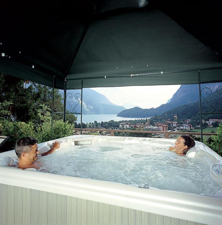 Hotel Olympia Molveno Luaran gambar