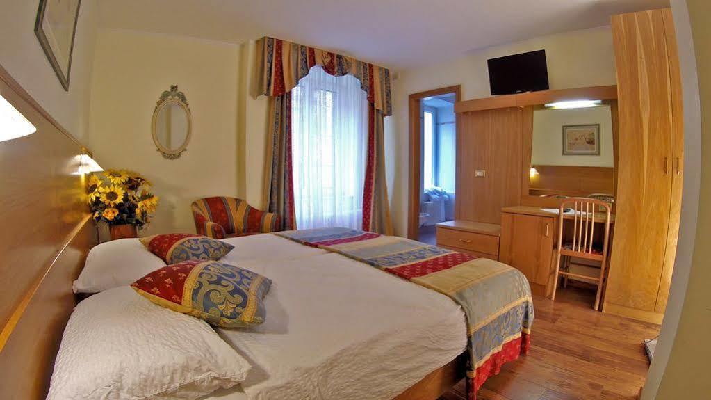 Hotel Olympia Molveno Luaran gambar
